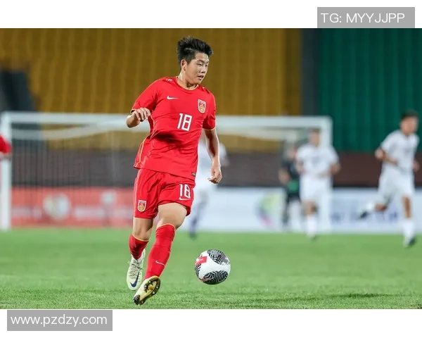 足球历史单场比赛进球纪录之最：谁是这项辉煌成就的缔造者